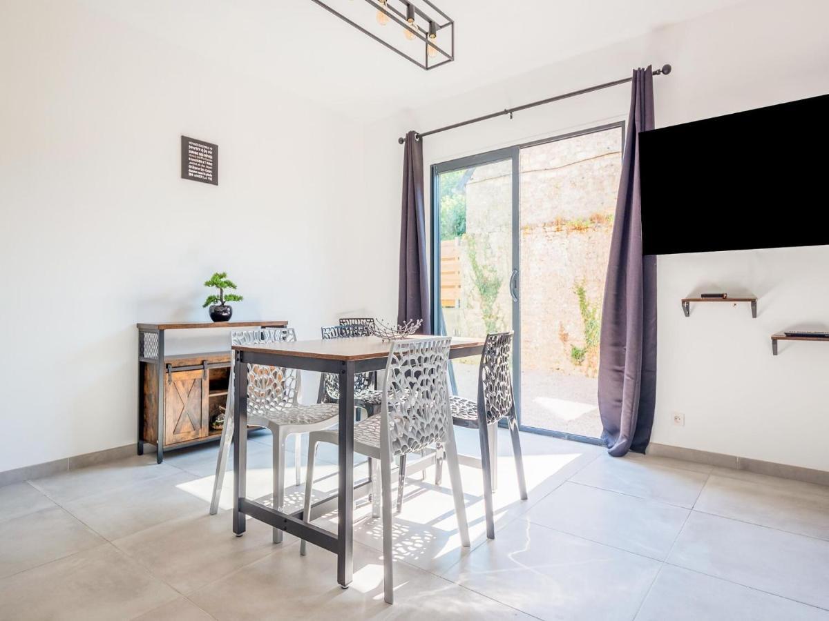 Fully Renovated House Only Few Minutes Walk Away From Ohama Beach Vierville-sur-Mer Kültér fotó